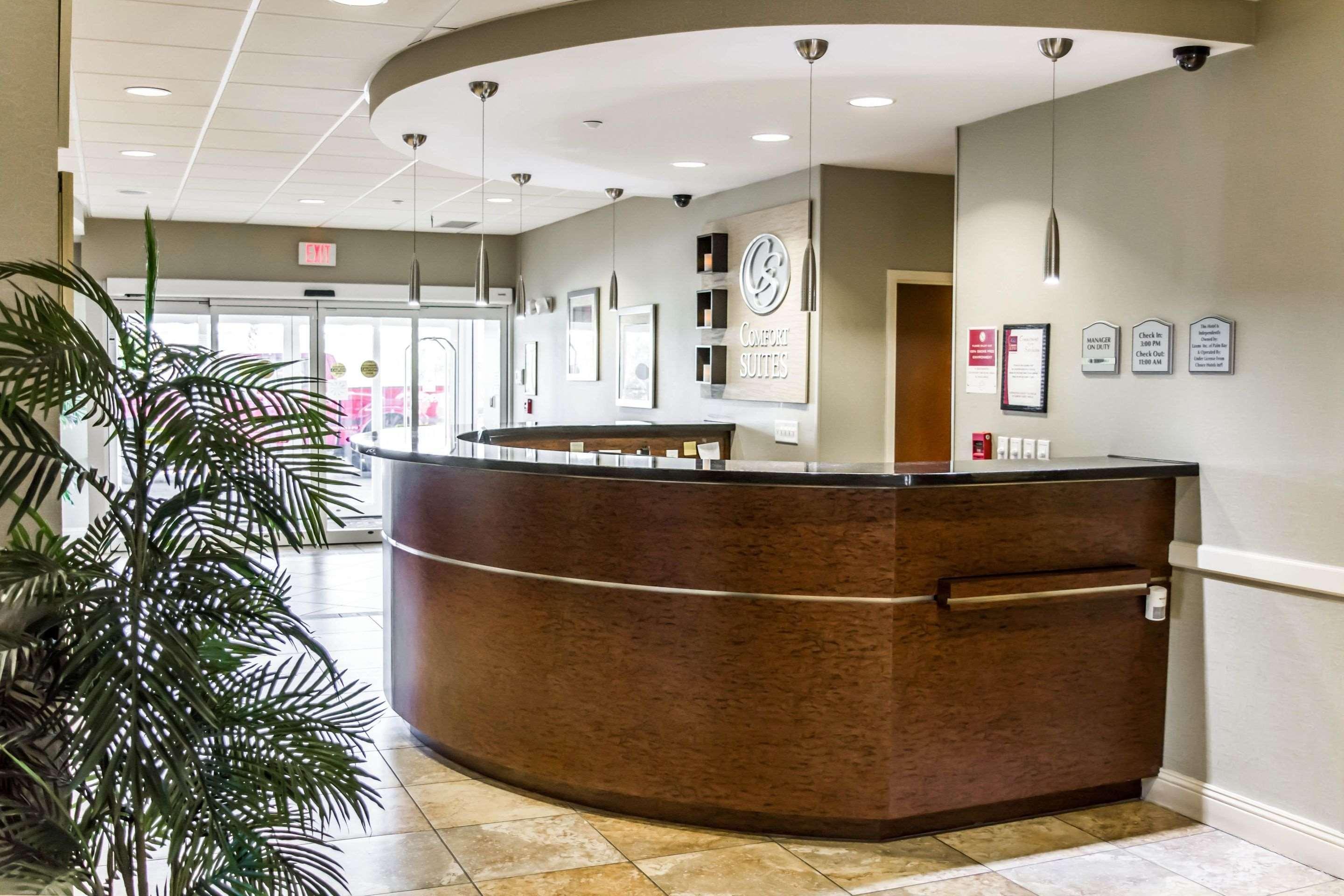 Comfort Suites Palm Bay - Melbourne Exterior foto